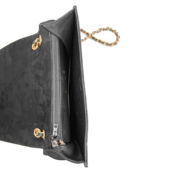 Chanel Vintage Black Quilted Suede Flap Shoulder Bag with Chain Strap – 1990s - Picture 10 of 13